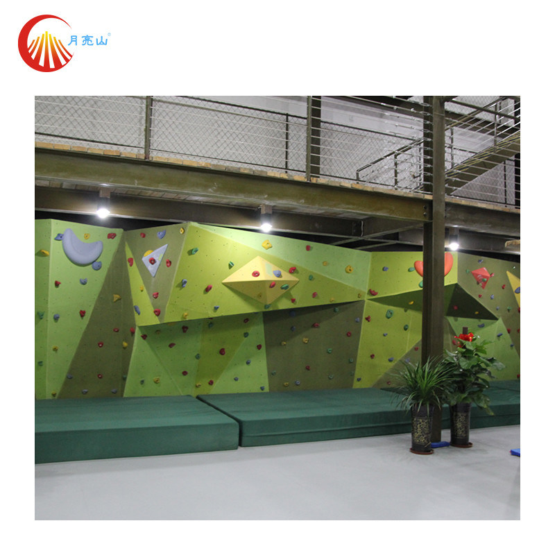 Colourful Outdoor Rock Climbing Wall Design Professional For Adult Children